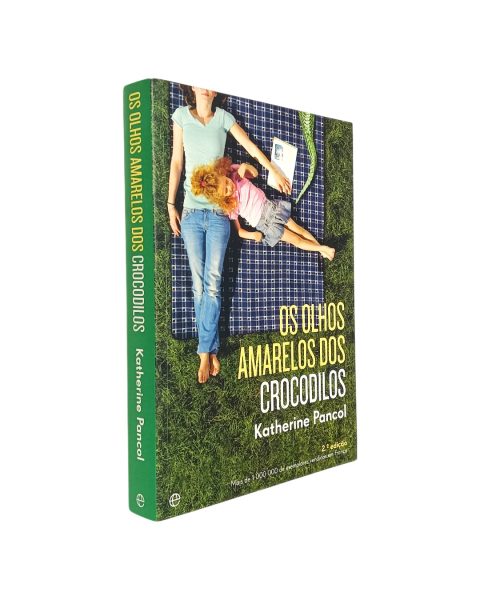 Olhos Amarelos dos Crocodilos