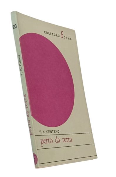 Perto da Terra de Y. K. Centeno