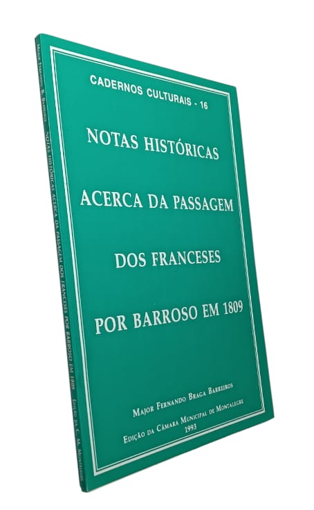 Um Mosteiro é um Lugar de Maria Alegria Fernandes Marques