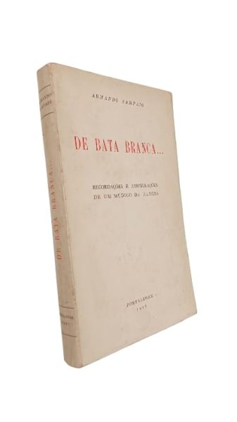 Bata Branca de Armando Sampaio