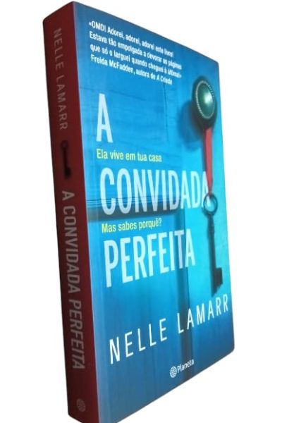 A Convidada Perfeita de Nelle Lamarr