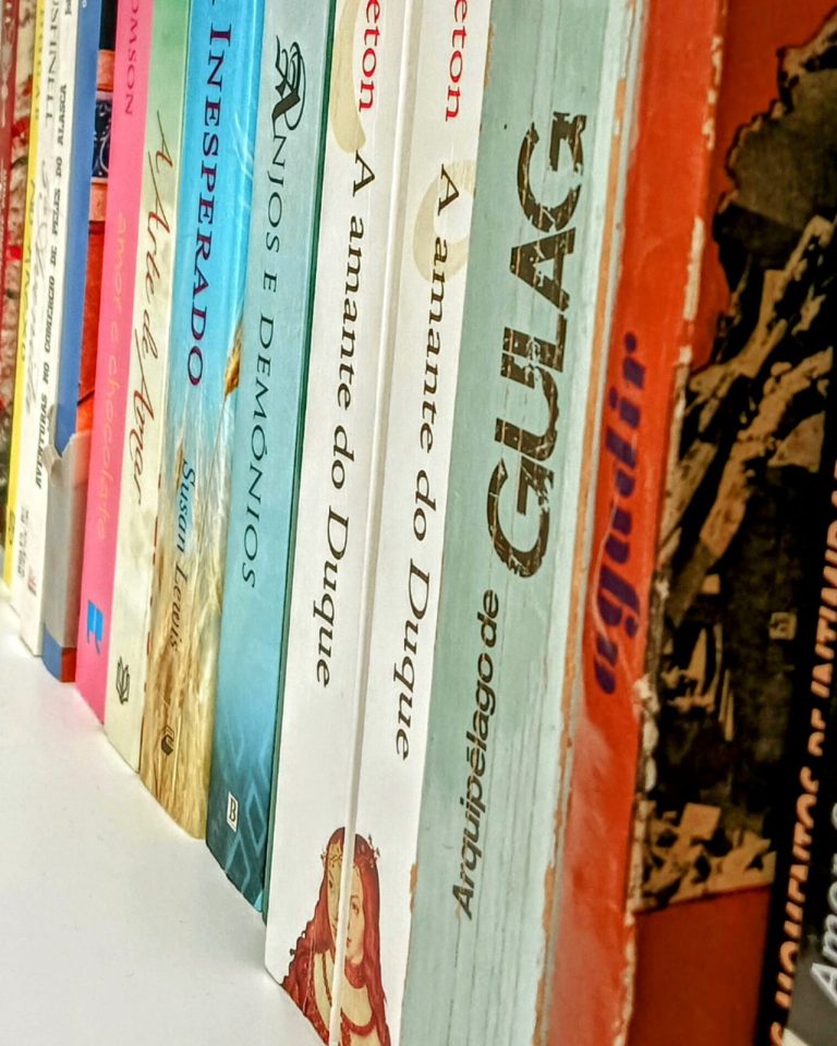 Guia do comprador de livros usados online: o que verificar antes de comprar
