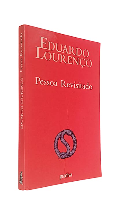 Pessoa Revisitado de Eduardo Lourenço